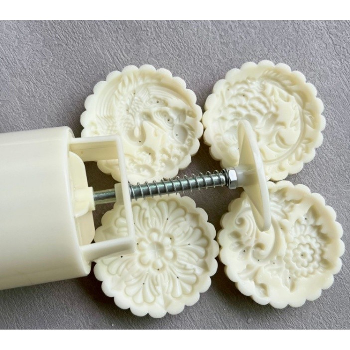 150g Hand-made New Product Original 3D Thick Moon Cake Mold Manually Pressed Various Styles and Models月饼模具(2211L) - Image 3